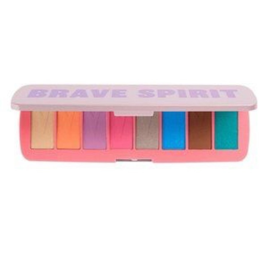 Makuep Revolution Brave Spirit Eyeshadow Palette